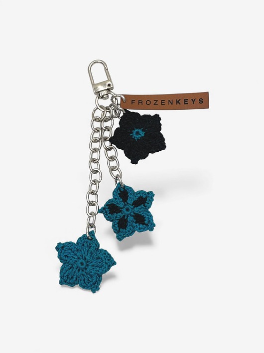 breloki Brelok Trzy Kwiatki - Turkus i Czerń Mix