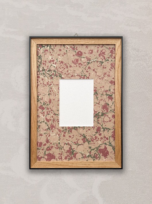 ramki na zdjęcia Rama dębowa A4 z marmurkowym passe-partout z oknem 9x12 cm