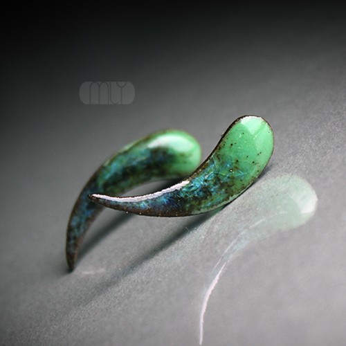 kolczyki ceramiczne Mchowe Kły /stal chirurgiczna/