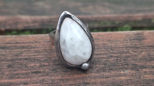 pierścionki - różne Kamień księżycowy - pierścionek regulowany