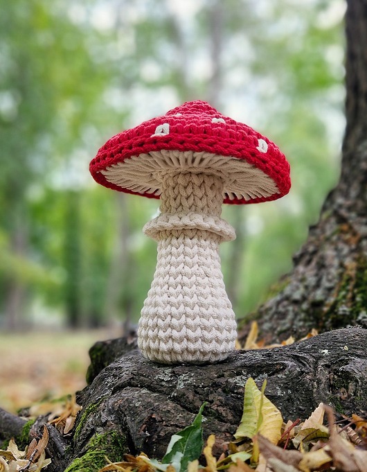 pojemniki na zabawki Koszyk ze sznurka grzybek muchomor rozłożysty