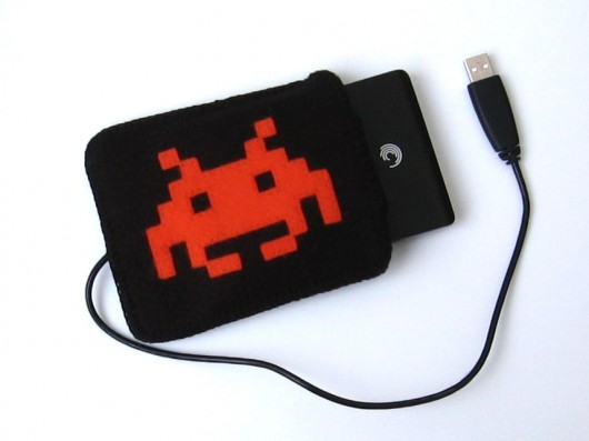 Etui na dysk twardy Space Invader Tulis