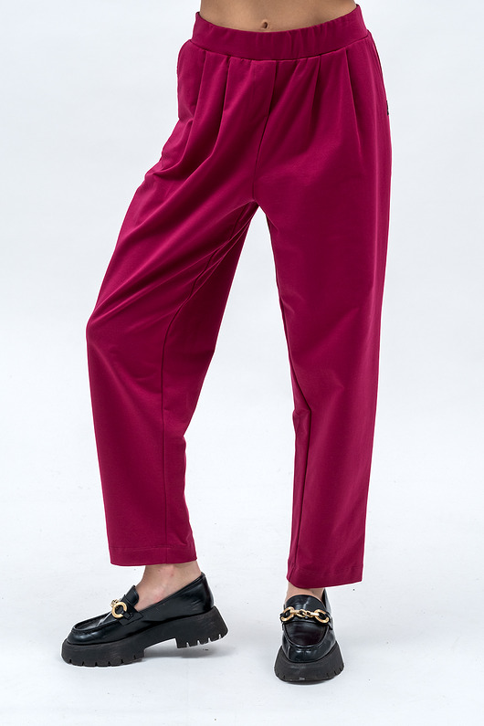 spodnie dresowe damskie Dresowe spodnie damskie ,,ADALET" amarant