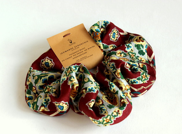 Jedwabne DUŻE dwustronne SCRUNCHIE Upcykling VENUSS concept store