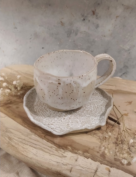 filiżanki Fikuśna filiżanka+spodek z koronką hand made