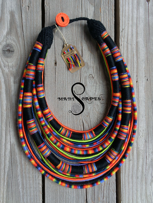 naszyjniki - inne Neonowa masajka "Quetzalcoatl" - 2 liny