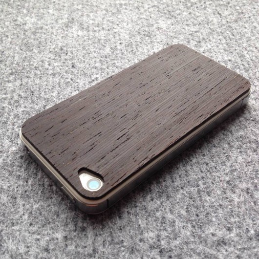 Drewniany panel na iPhone - Wenge II WeAreWooded