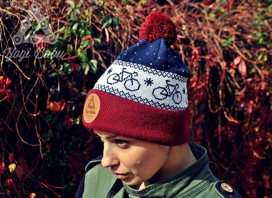 beanie pompom bike* burgund * YOGI BABU PROJEKT yogi babu projekt