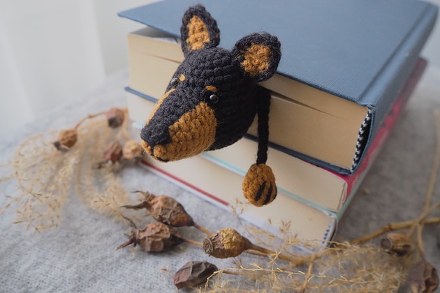 zakładki do książek Zakładka do Książki DOBERMAN