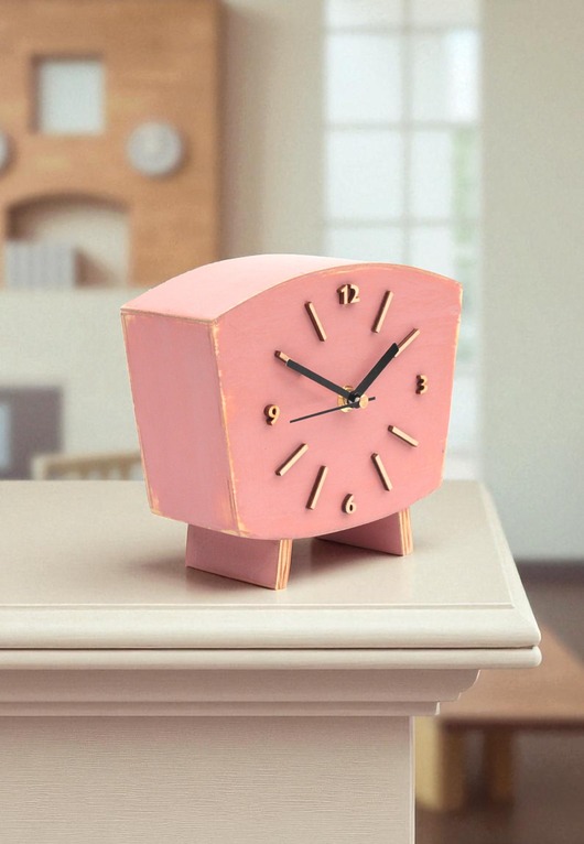 zegary Zegar biurkowy drewniany- cichy mechanizm - Pink