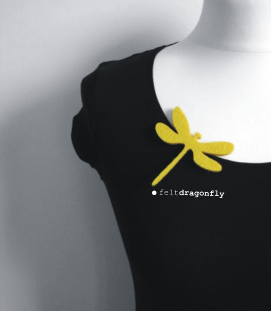 felt dragonfly... felt label