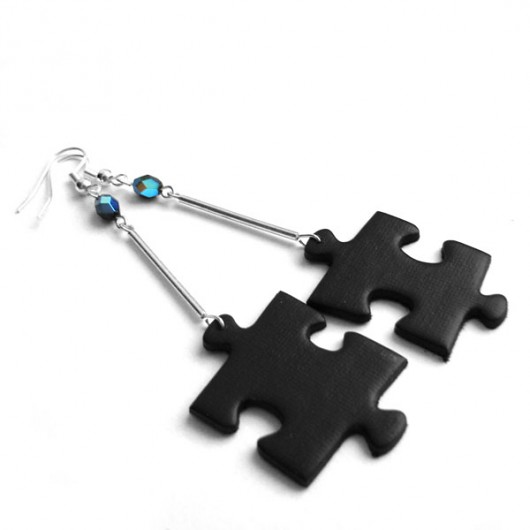 puzzle VII felt label