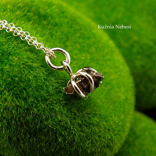 wisiory Naszyjnik z Kosmosu - Meteoryt Żelazny Srebro