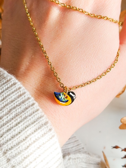 wisiory Naszyjnik wisiorek ptak sikorka bogatka, z motywem ptaszka, zawieszka ptaszek