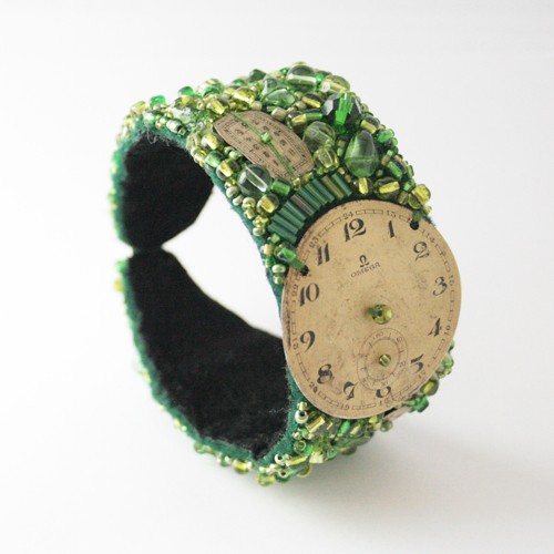 bransoleta w zieleni Kfiatek Gifted Hands
