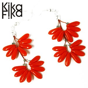u la la Kika Fika