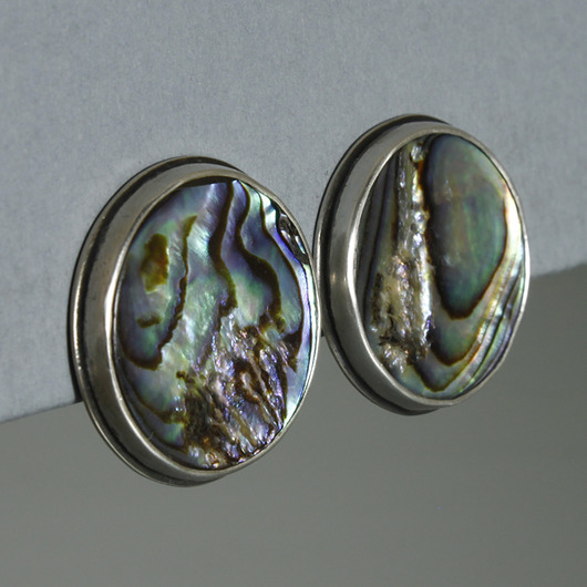 kolczyki - inne DUŻE O z muszlą paua - klipsy