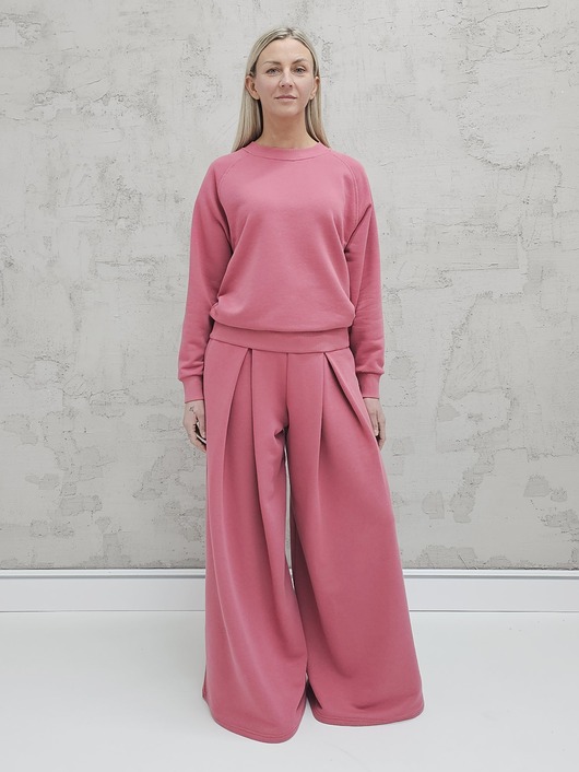 komplety damskie Sarai wygodny komplet bluza i szerokie spodnie z zakładkami Malaga