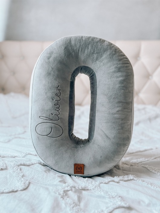 poduszki do pokoju dziecka 50cm XXL Mega Poduszka litera, literka, inicjały z imieniem - kolor do wyboru
