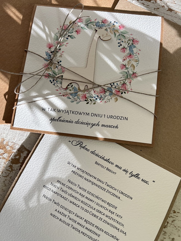 kartki scrapbooking Ręcznie robiona kartka na roczek dla dziewczynki z żyrafą