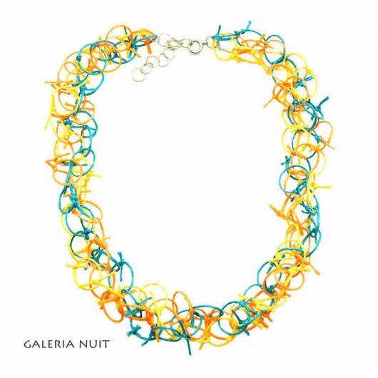 kolorowe pierścionki - naszyjnik galeria nuit