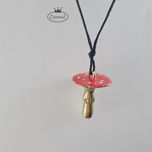 wisiory MUCHOMOR - wisiorek na sznurku Amanita