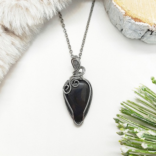 wisiory Naszyjnik Obsydian Złocisty stal chirurgiczna wisiorek handmade wirewrapping