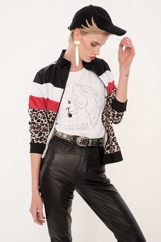 t-shirt damskie Femi-Shirt "Girls Run the World" Biały