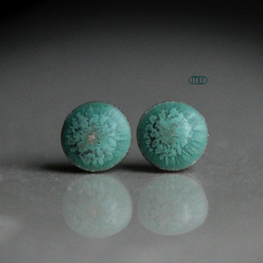 kolczyki ceramiczne Mchowe 6mm /stal chirurgiczna/