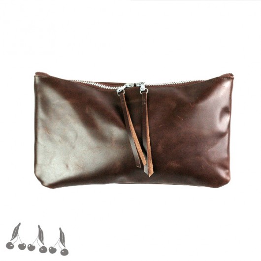 ::: BROWN LEATHER CLUTcH ::: uniqo