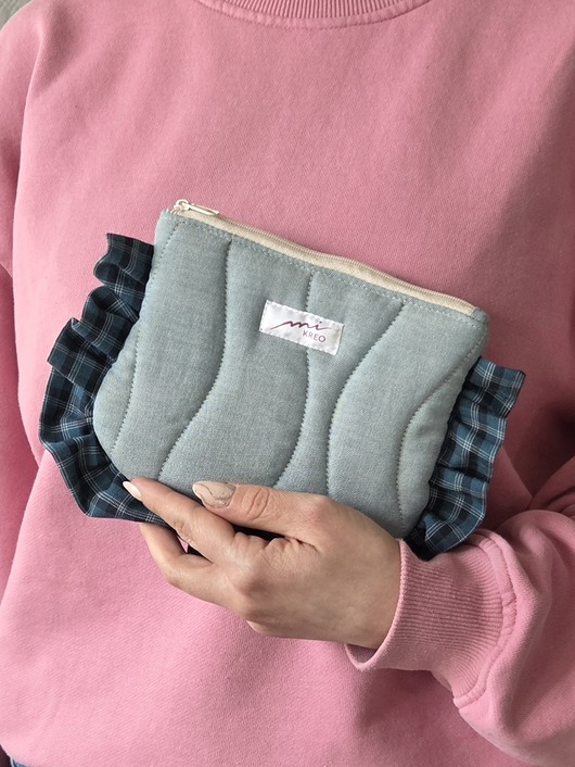 kosmetyczki Kosmetyczka falbanka w kratkę