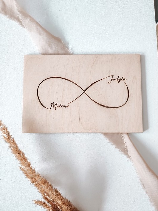 kartki scrapbooking Drewniana kartka na Walentynki - nieskończoność