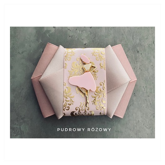 broszki Brosza Glamour  z  Pudrową Damą NEW
