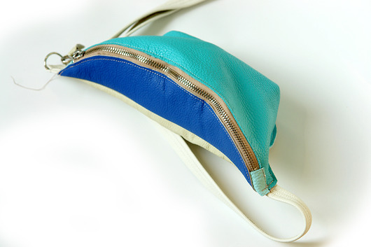 Nerka Blue leather Pansy