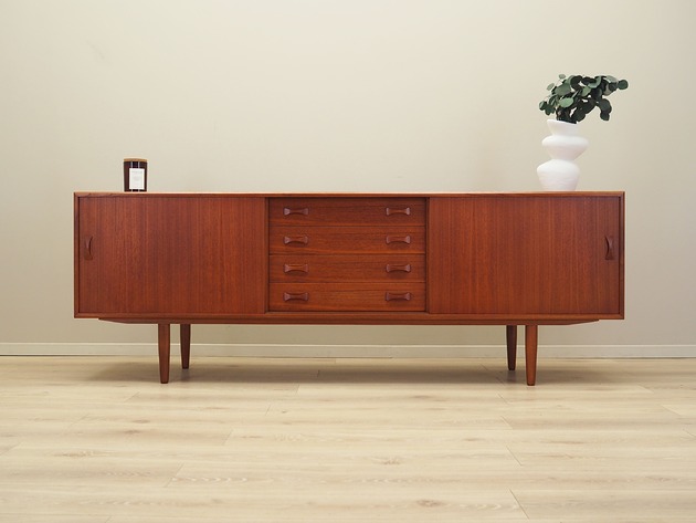 komody i szafki Sideboard tekowy, duński design, lata 60, producent: Clausen & Son