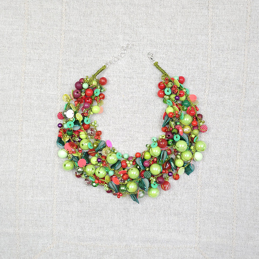 kolie 6971 Wielobarwny naszyjnik statement - Soczysta Zieleń i Czerwień