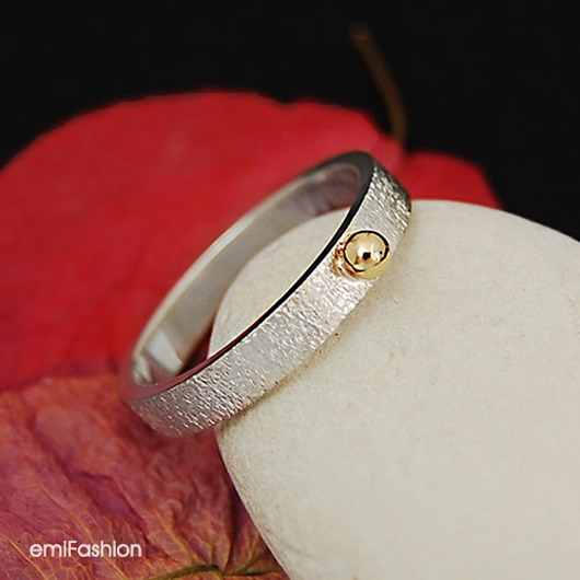 Piaskowana z kuleczką złota 585 ' rozm. 10 MAREMI Jewelry