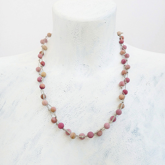 kolie Rodonit nośnik spokoju