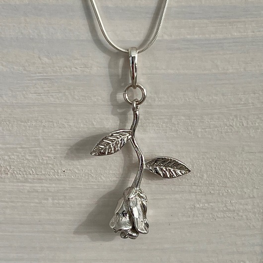 srebrne naszyjniki Róża, różyczka, naszyjnik ze srebra 925