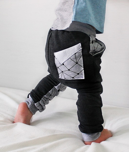 SPODNIE baggy cartoons collection midfashion
