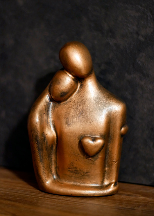 figurki i rzeźby Rzeźba z gipsu, Jesteś Moim Skarbem, miedziane złoto, wys. 12,4 cm