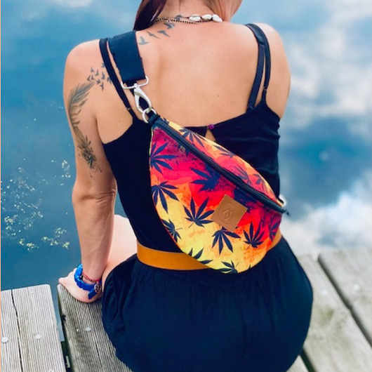 saszetka nerka Nerka / torebka Mili Belt Bag L - liście reggae