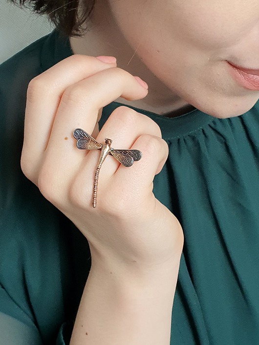 pierścionki - różne Pierścionek regulowany z ważką średnią