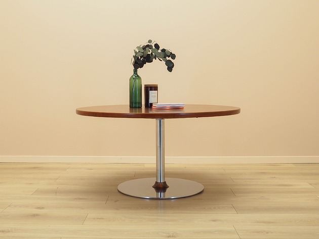 stoliki kawowe Stolik okrągły palisandrowy, duński design, lata 70, produkcja: Dania