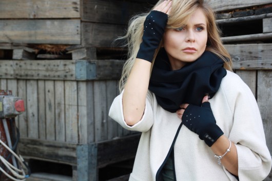 komin/blue night cashmere EWE EME