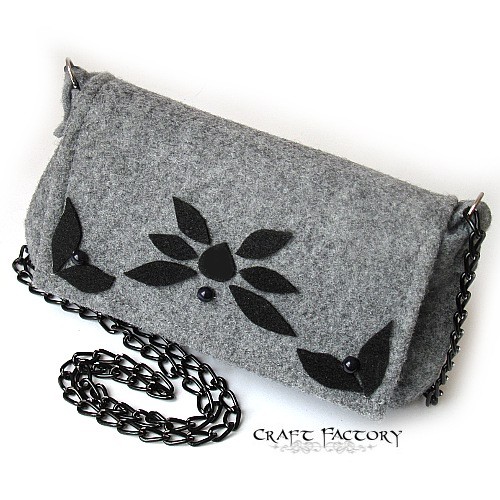 Black Leafs - mini torebka Craft Factory