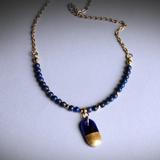 wisiory GOLD PILL/Lapis lazuli i stal chirurgiczna /UNIKAT