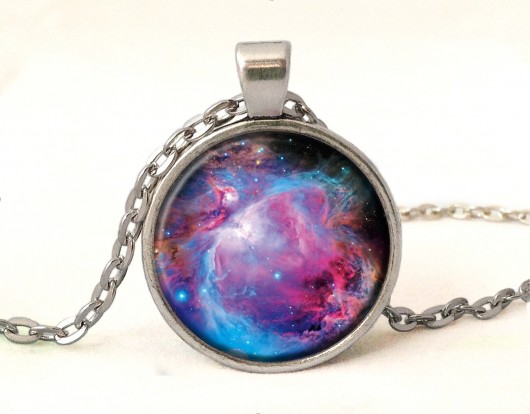 Medalion FIOLETOWA NEBULA EGGinEGG