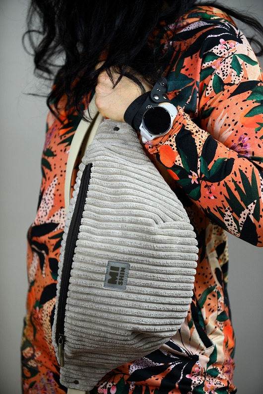 saszetka nerka Beżowa nerka XL ze sztruksu, pomarańczowe wnętrze