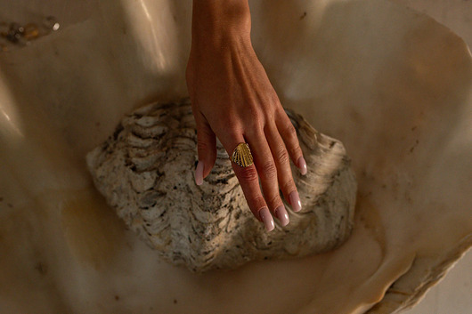 bransoletki z kamieni naturalnych Złoty pierścionek Ariela